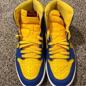 i'm selling reverse laney jordan's